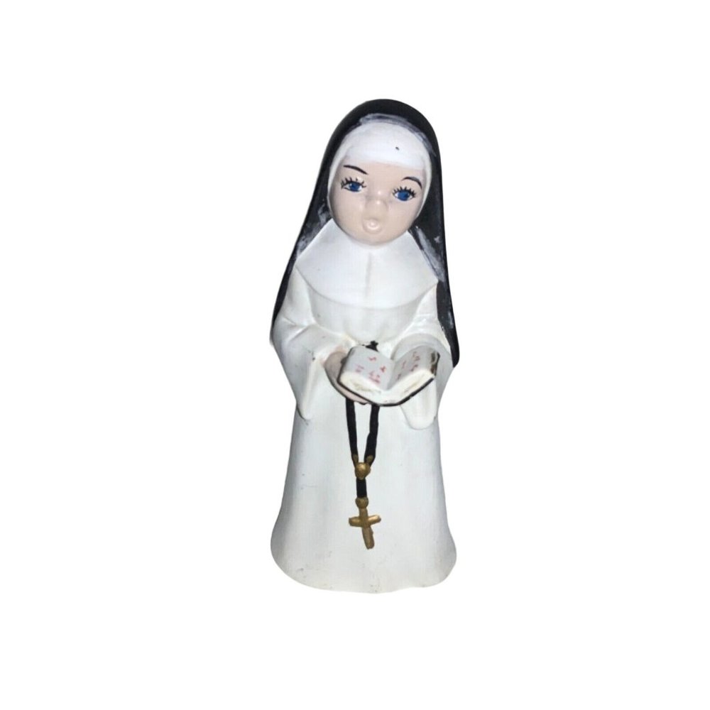 Holland Mold Ceramic Nun Figurine Choir Singer- white habit Vintage